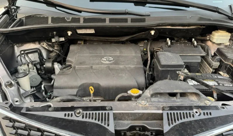 
								2015 TOYOTA SIENNA XLE AWD full									