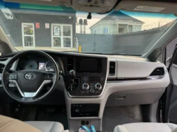 2015 TOYOTA SIENNA XLE AWD